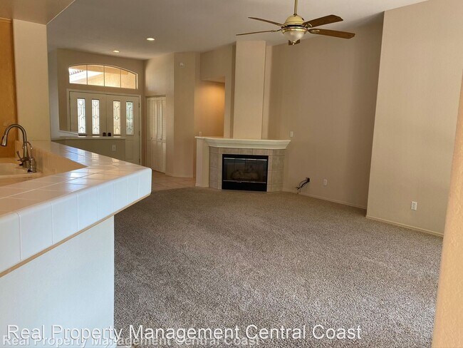 Building Photo - 3 br, 2 bath House - 420 Tee Court