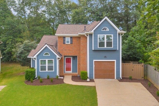 Building Photo - 914 Bradford Ln