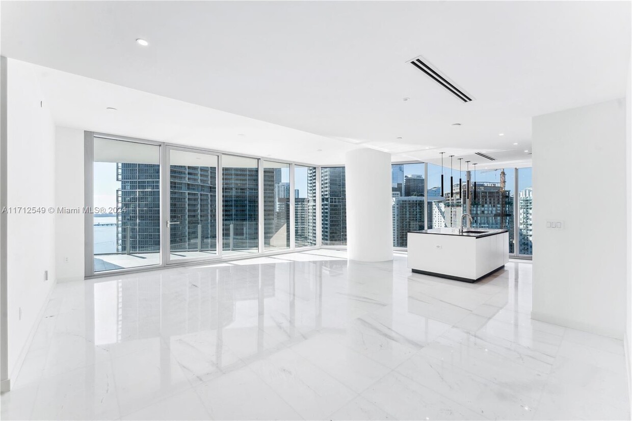 Foto principal - 300 Biscayne Blvd Way