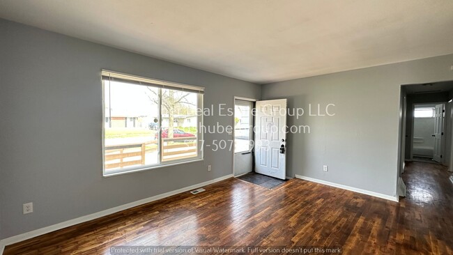 Foto del edificio - 3325 Danbury Crossroad St