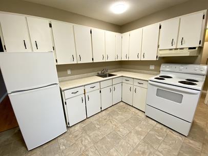 Building Photo - E18-1900 Strathcona Avenue, Prince George, BC, Canada