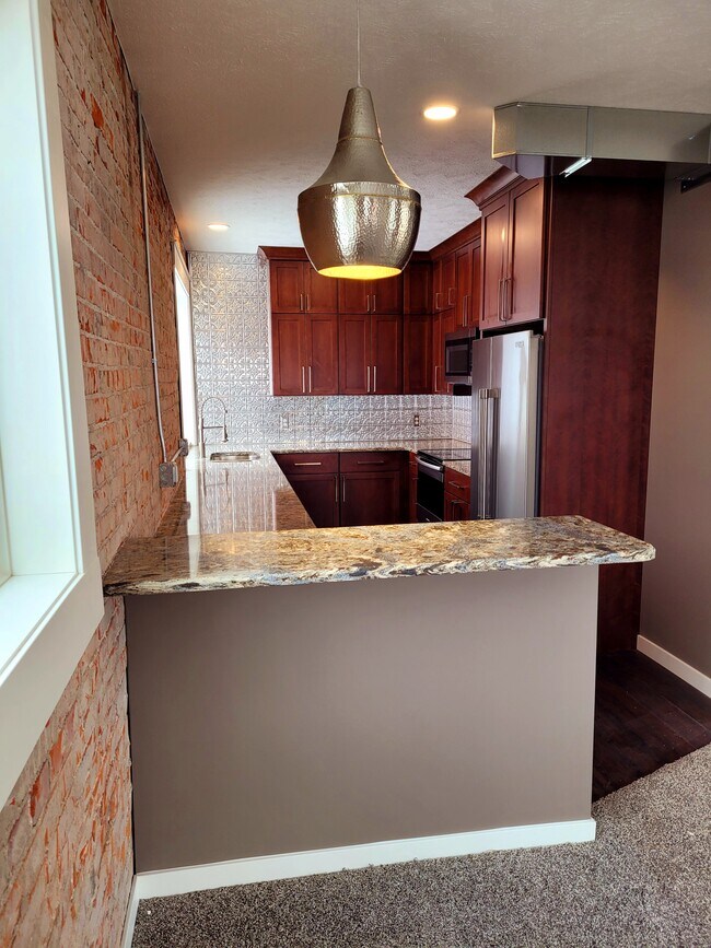 713 4th Ave Unit 713.5, Holdrege, NE 68949 Apartments in Holdrege, NE