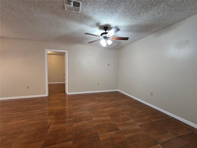 Foto del edificio - 308 W Crescent Dr