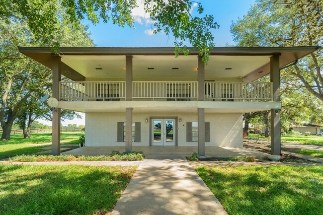 Building Photo - 21111 FM 362