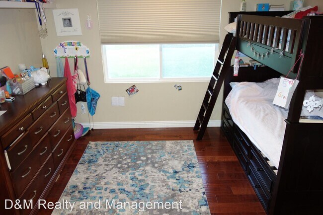 Foto del edificio - 4 br, 3.5 bath House - 2425 Ridgegate Row