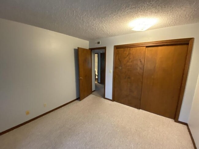 Building Photo - 46 Bradford St