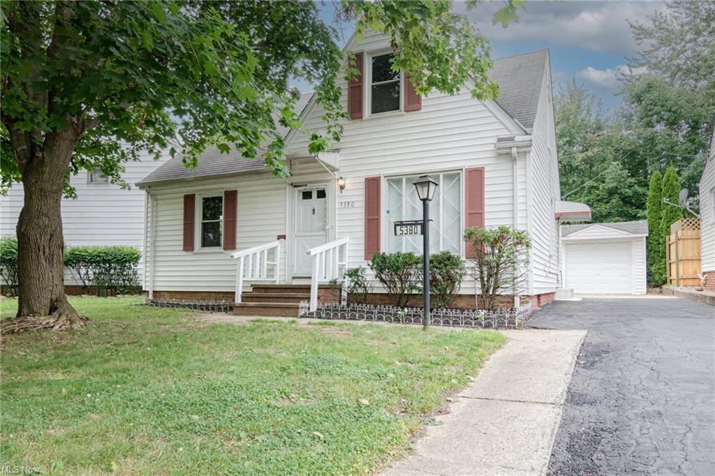 5380 Beechwood Ave, Maple Heights, OH 44137 House Rental in Maple