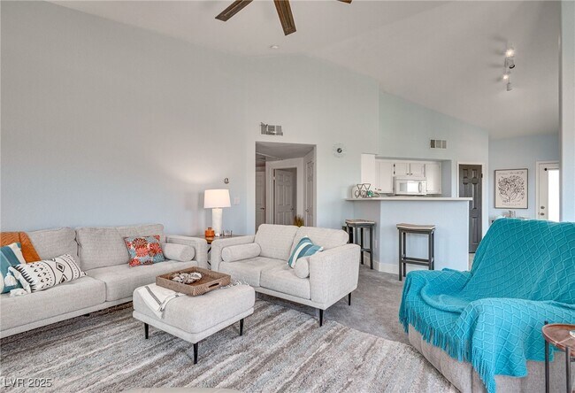 Foto del edificio - 10550 W Alexander Rd