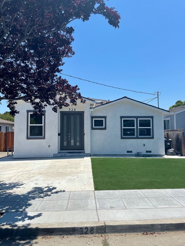 Primary Photo - SUNNYVALE - Brand New Construction. 4 Bed ...