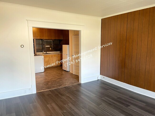 Foto del edificio - 331 W North St