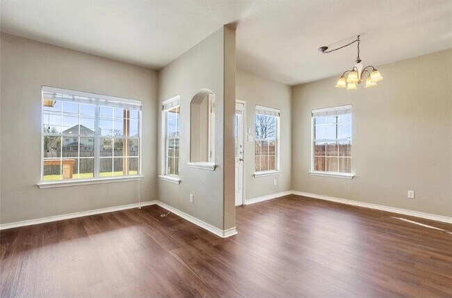 Foto del edificio - 120 Emory Fields Dr