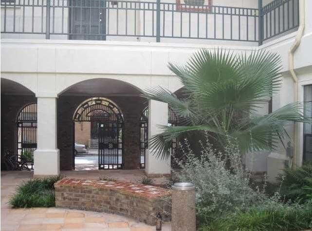 Building Photo - 1908 San Antonio St