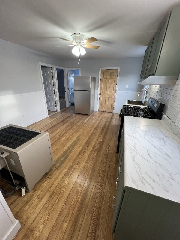 Foto del edificio - 25 Babbitt St