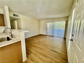 Building Photo - 3060 Casey Dr
