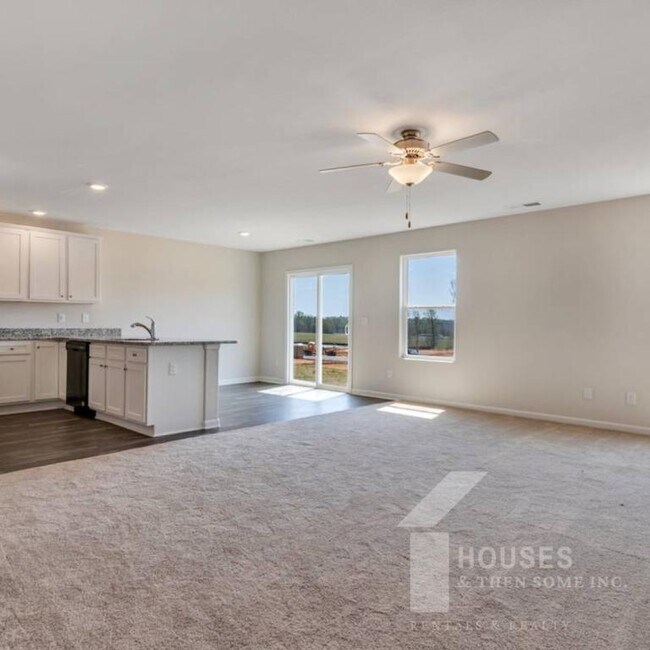 Foto del edificio - 3006 Wingadee Dr