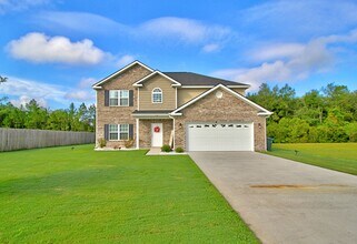 Building Photo - 179 Rutledge Dr