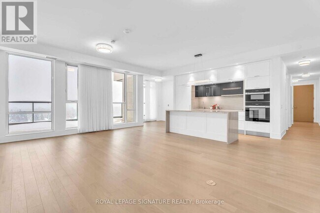 Building Photo - 397 Royal Orchard Blvd