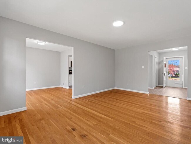 Foto del edificio - 3303 Stonesboro Rd