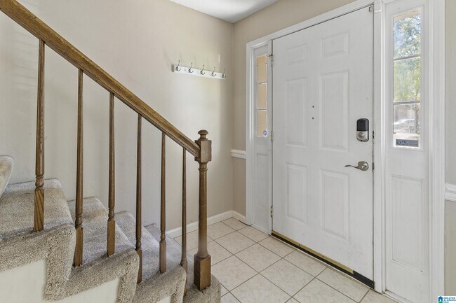 Foto del edificio - 22 Ashford Cir