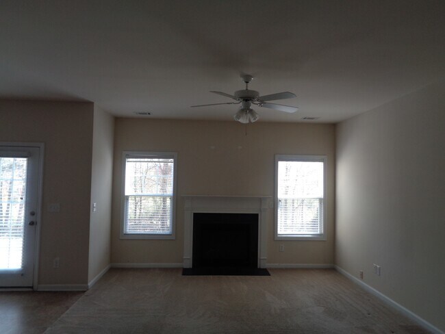 Building Photo - 1006 Terrapin St