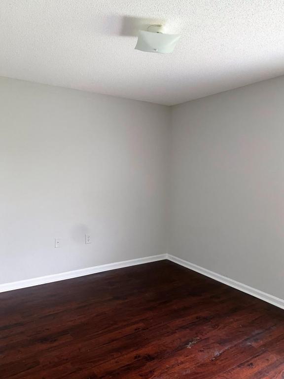 Building Photo - 140 Lanier Dr