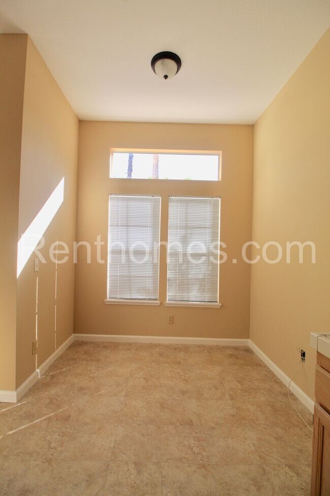 Building Photo - Tierrasanta, 11206 ½ Portobelo Dr, AC, Fir...