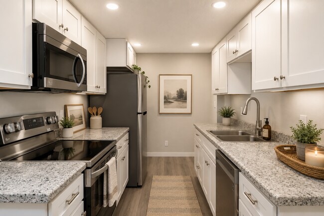 Foto del edificio - 927-933 Park Ave W
