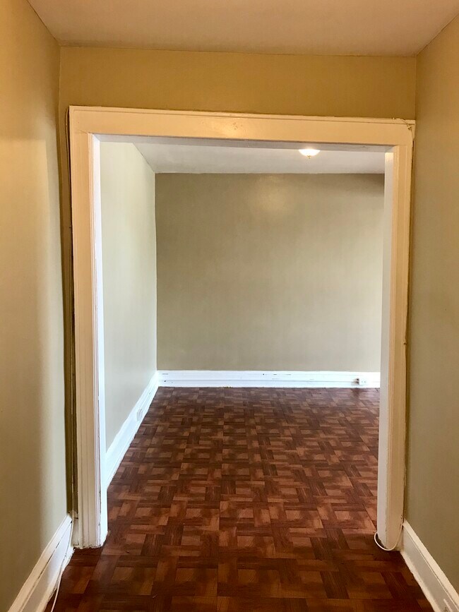 40 Sanford Pl Unit C5, Bridgeport, CT 06604 Apartments in Bridgeport, CT