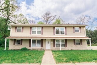 Building Photo - 2218 Gina St.