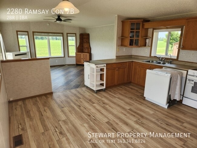 Photo du bâtiment - 2280 Ramsay Con. 7B