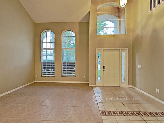 Building Photo - 391 Oak Springs Ct