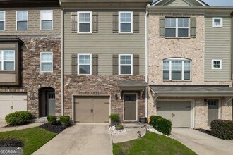 Building Photo - 915 Society Cir