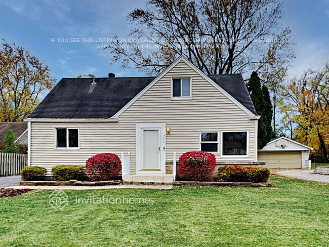 Building Photo - 715 E Le Moyne Ave