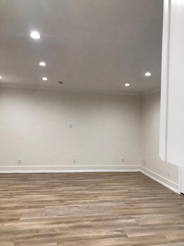 4331 Sawtelle Blvd, Unit ADUBackUnitHouseA Houses in Culver City