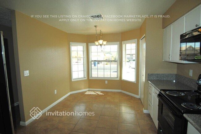 Building Photo - 6420 W Monterey St