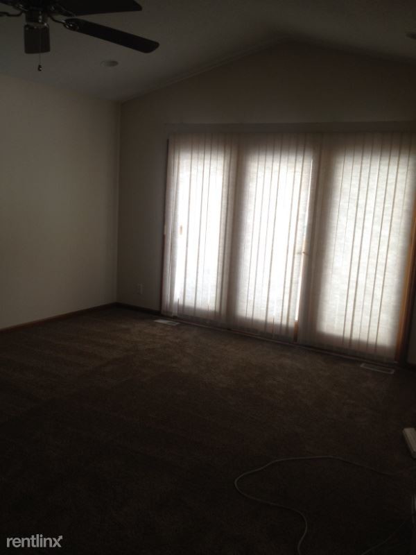 Foto del edificio - 2 br, 3 bath House - 15331 Cove St