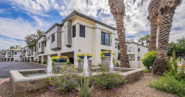 Building Photo - The Fairways at San Marcos Apartments