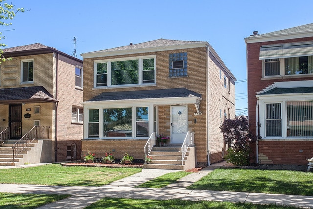 Building Photo - 5755 S Meade Ave