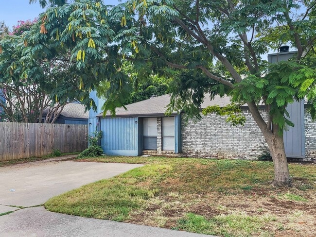 Foto del edificio - Windy Pine Duplex