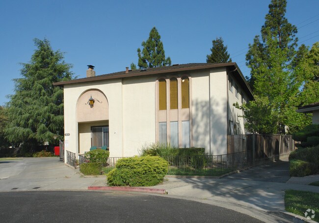 Building Photo - 1991-1993 Harris Ave