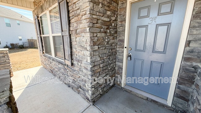 Building Photo - 993 Deaton Dr