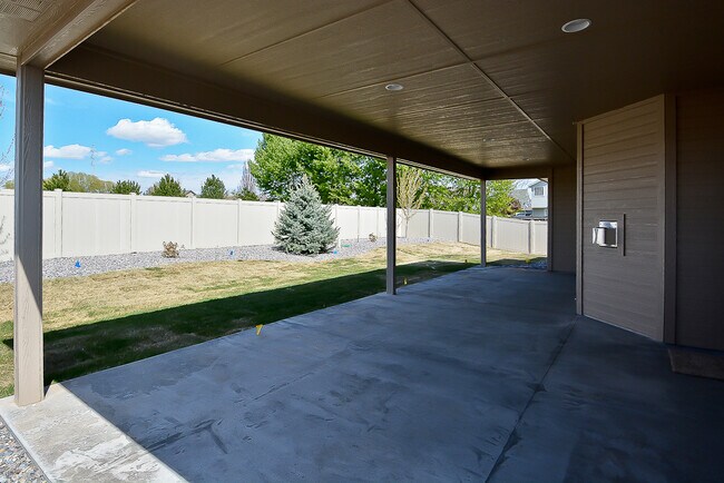 Foto del edificio - 4 Bedrooms 2.5 Bathrooms in Meridian