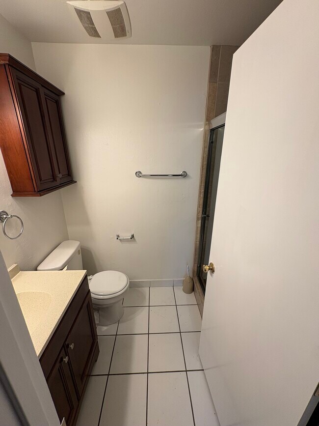 Foto del edificio - 32970 Lake Wawasee St