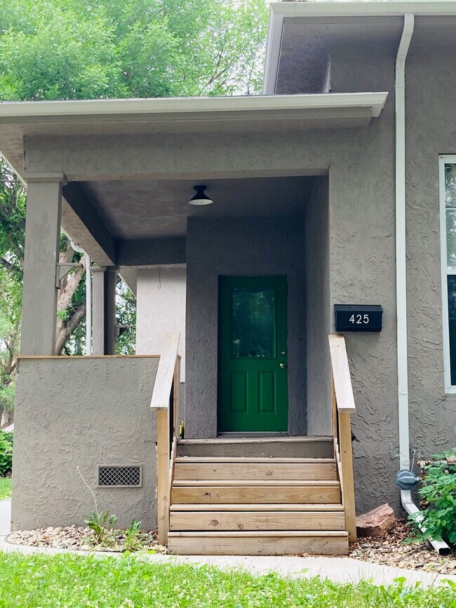 Updated exterior - 425 N Summit Ave