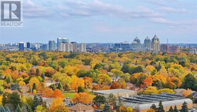 Building Photo - 10 Northtown Way