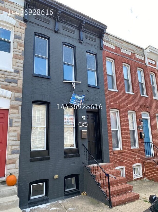 Building Photo - 1127 Sargeant St