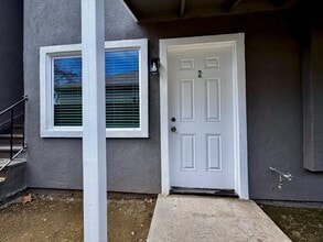 Building Photo - 1819 W St