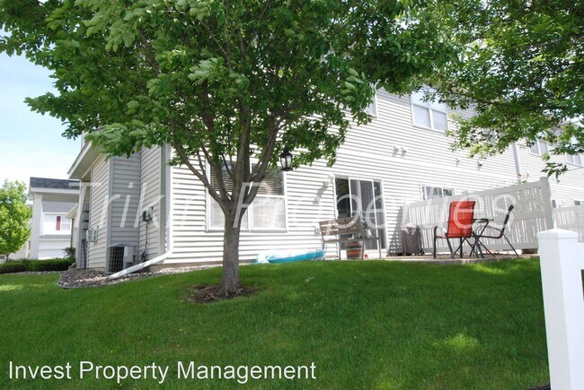 Building Photo - 3 br, 2.5 bath House - 6967 Weston Ln N