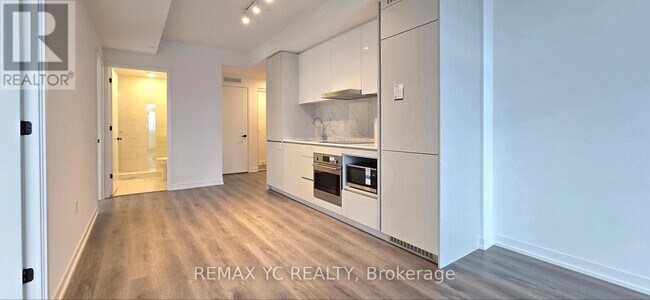 Photo du bâtiment - 28 Interchange Wy