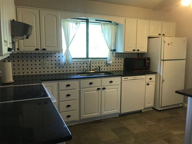 Foto del edificio - 7311 Quail St